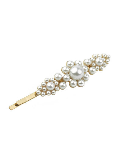 Flower pearl barrette