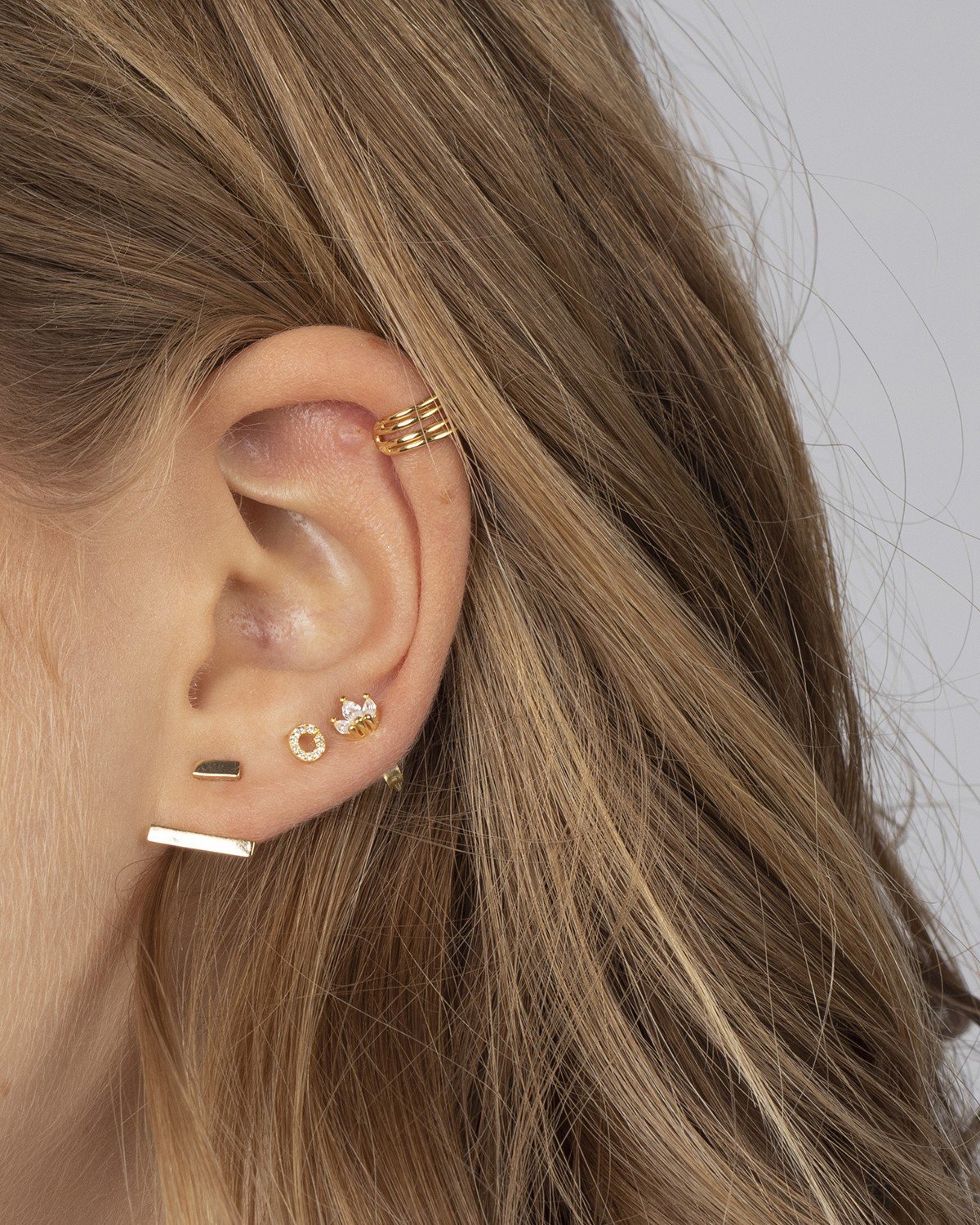 Fourth ear cuff gold