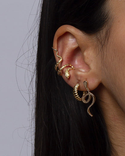 Snake studs gold