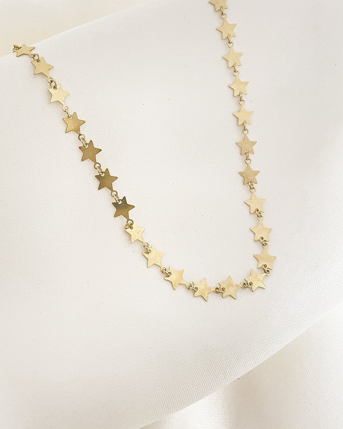 Star choker gold