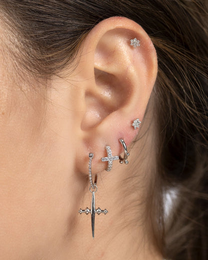 Flower piercing silver