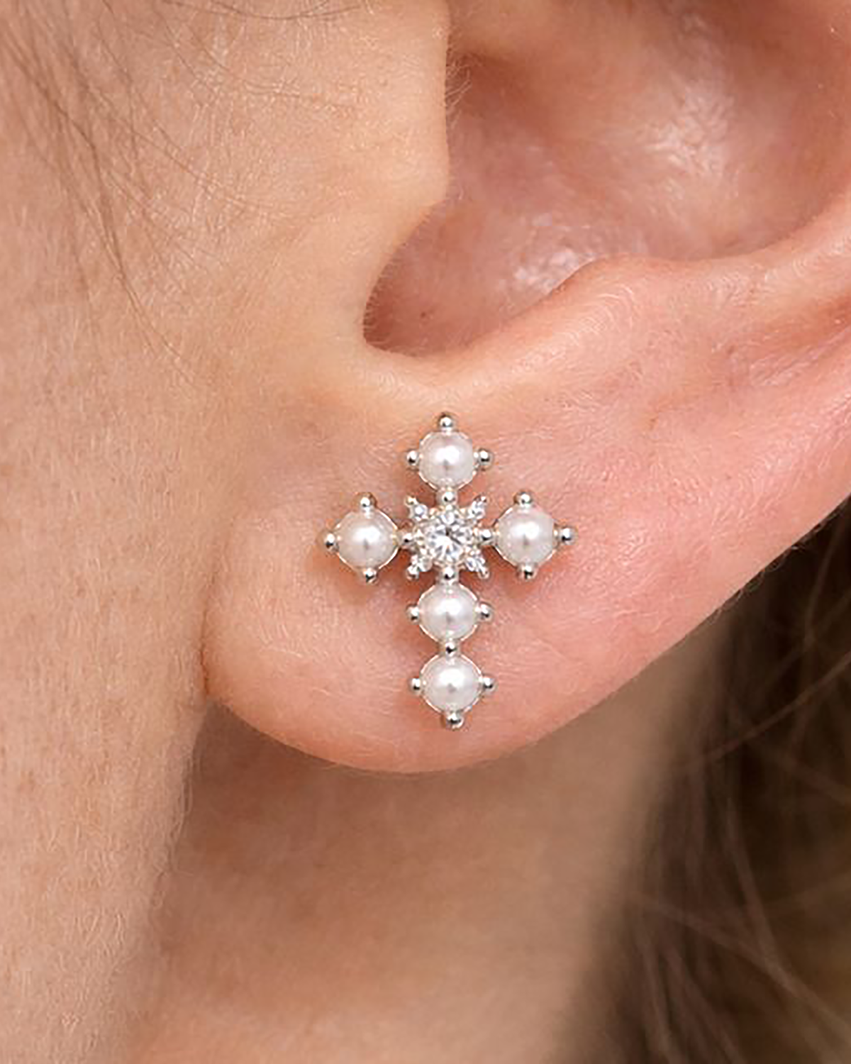 Cross Pearl Studs Silver