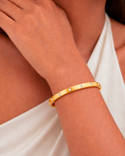 Love Bangle Gold