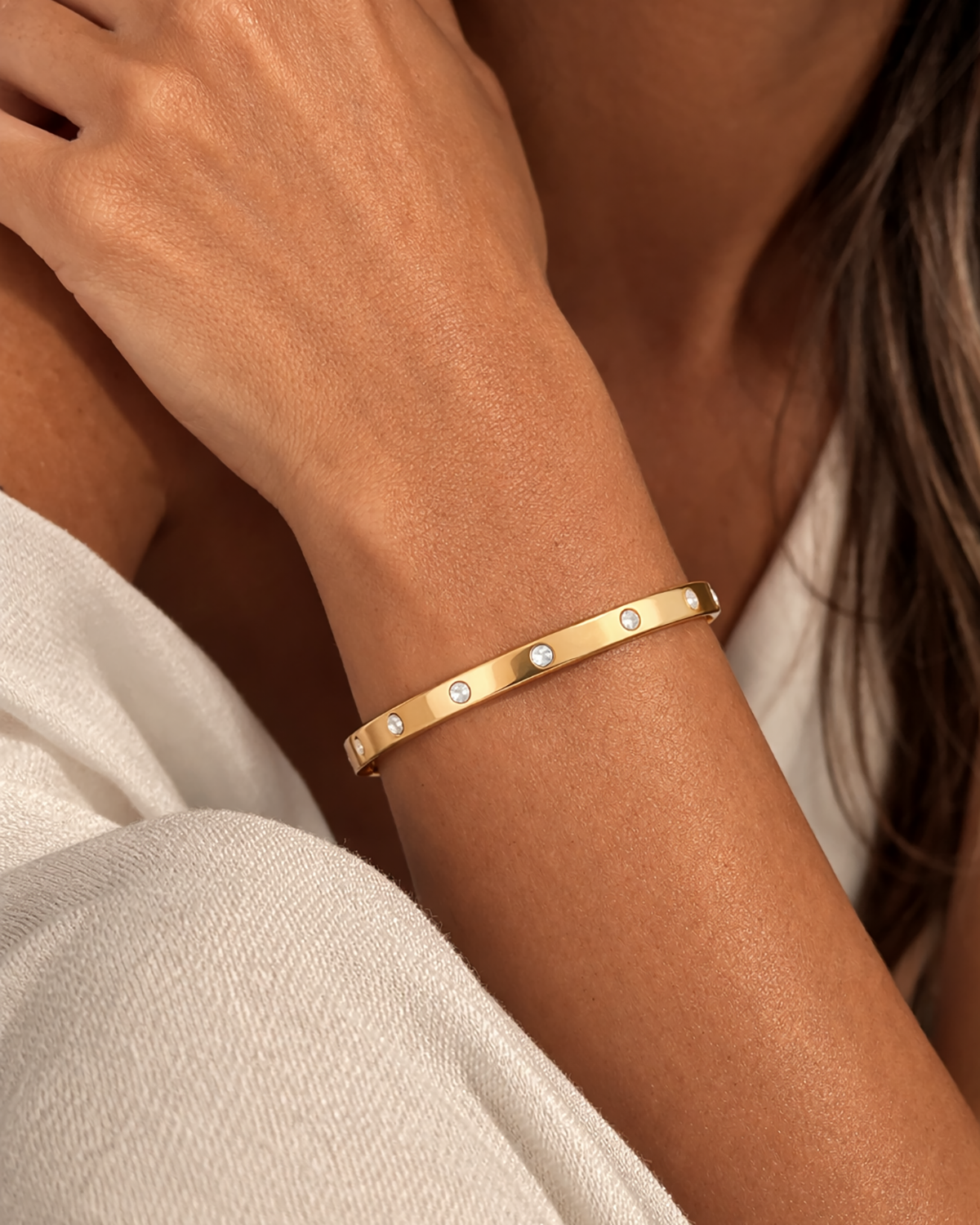 Love Bangle Gold
