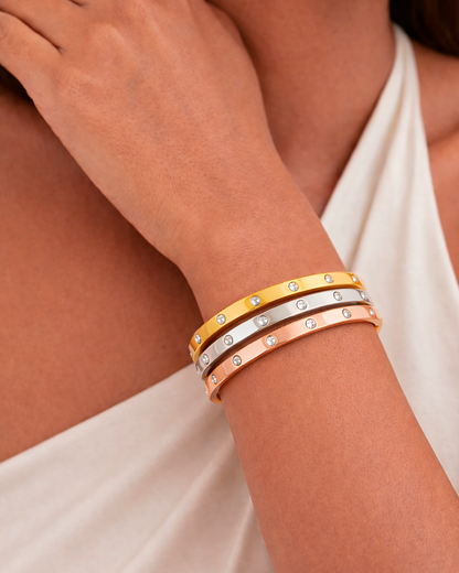 Love Bangle Silver