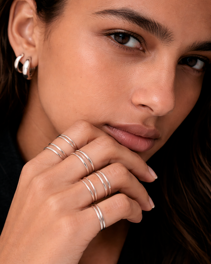 Thin Band Ring Silver