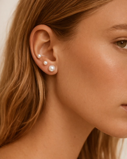 Pearl Studs Or